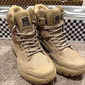 Vans MTE Beige Men's Boots